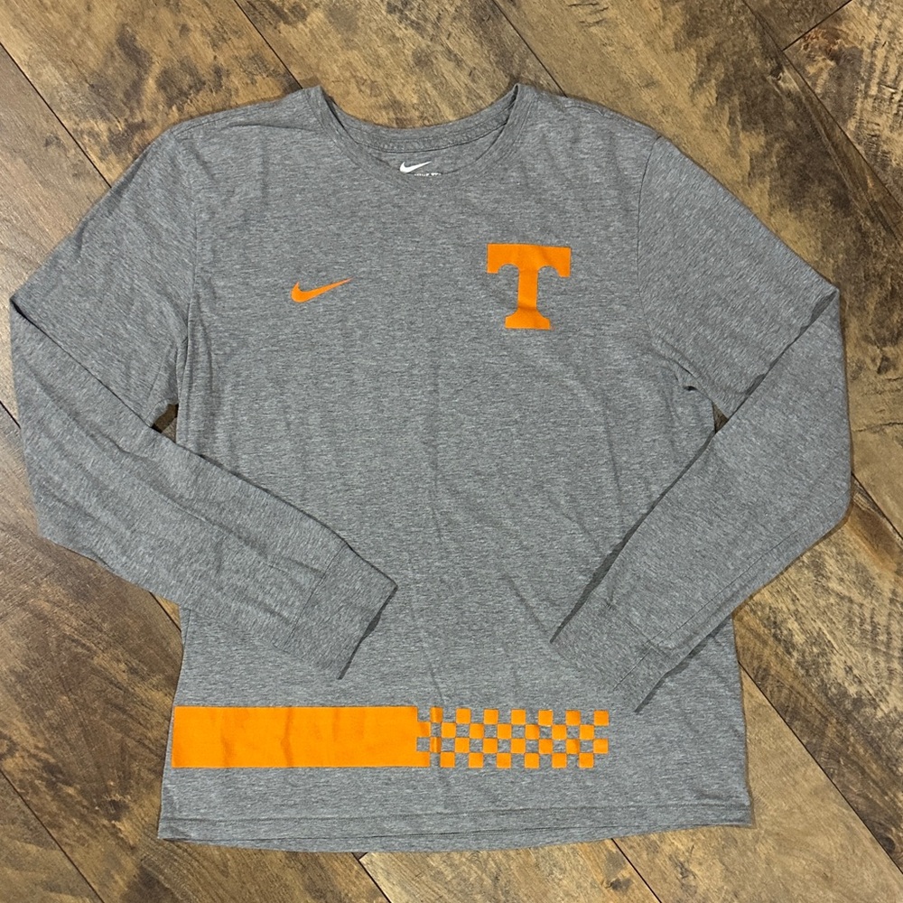 NIKE Athletic Cut Tennessee Volunteers Long Sleeve Gray Tee, Size L
